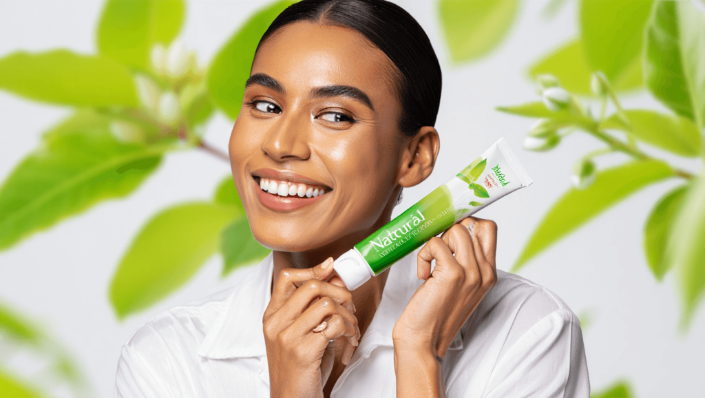 Ce dentifrice naturel &eacute;limine la plaque et apaise les inflammations pour retrouver des gencives toniques et un sourire naturellement sain.