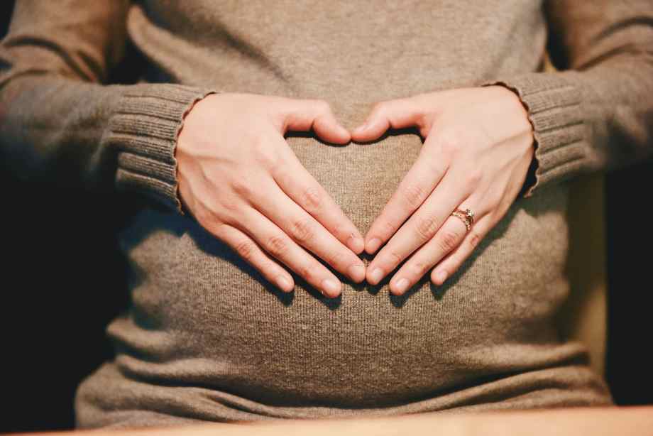 Grossesse : fille ou garçon, quels signes qui ne trompent pas ?-jamène le Dessert