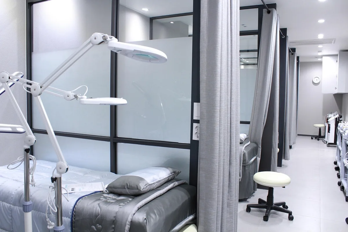 Test clinique dermatologique avec volontaires évaluant l'efficacité de l'anti-transpirant