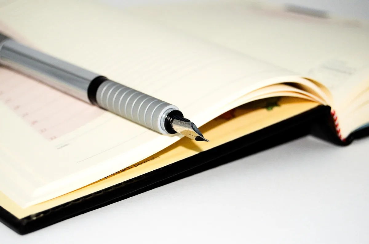 Calendrier de retouche et notes sur la fréquence de rasage